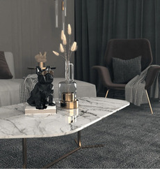 Table en marbre avec plusieurs bibelots